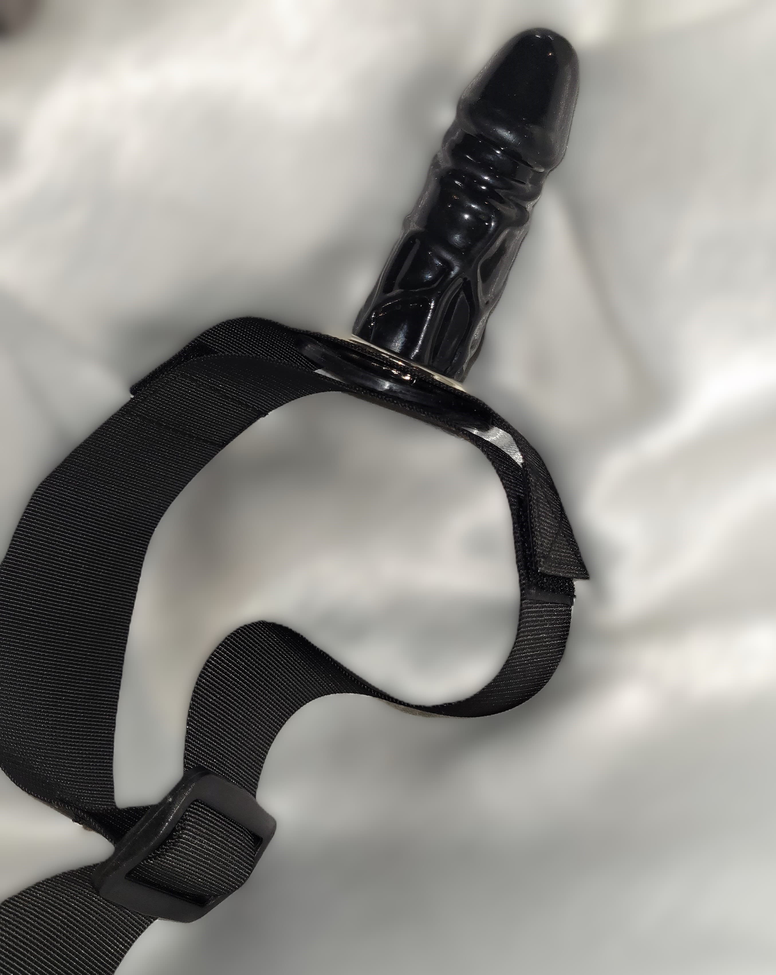 Image at index 0 in the carousel