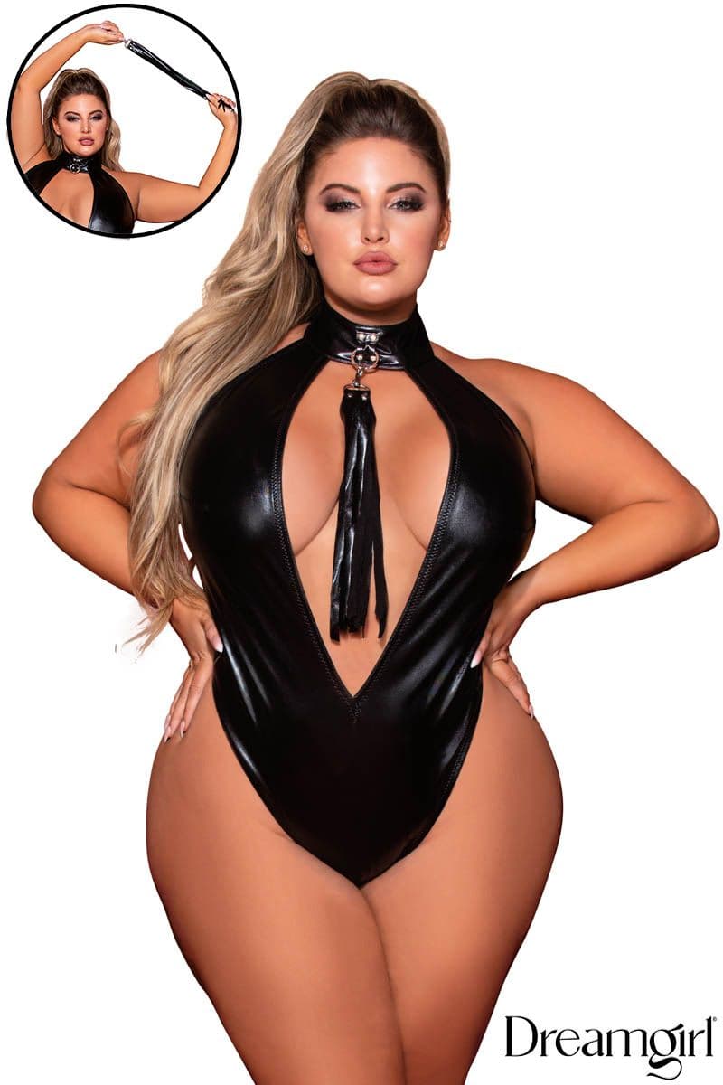 Image at index 0 in the carousel